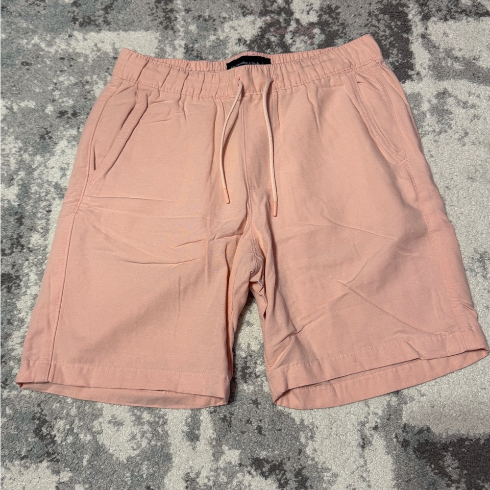 Abercrombie & Fitch Salmon Shorts